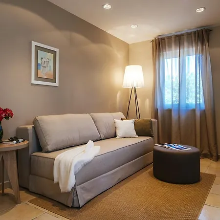 Apartment Mirakul